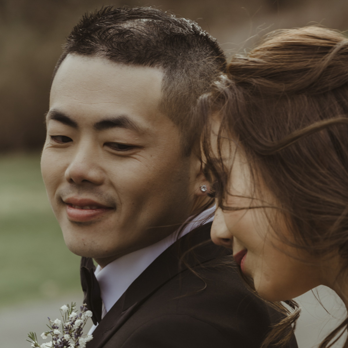 Home testimonial couple shooting 2 - Documentary Wedding Photographer | Reflect Your True Beauty 21